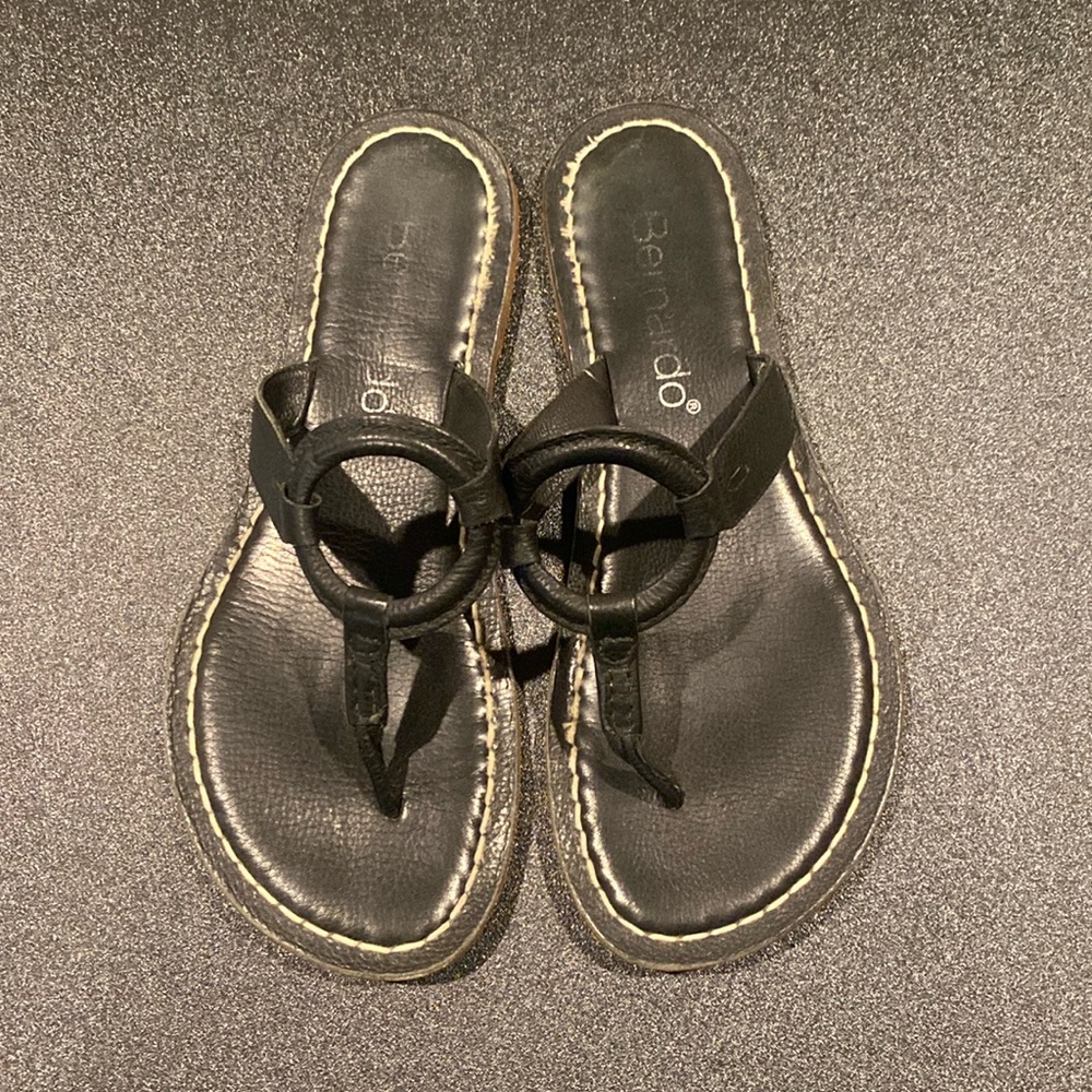 Bernardo leather thong sandals